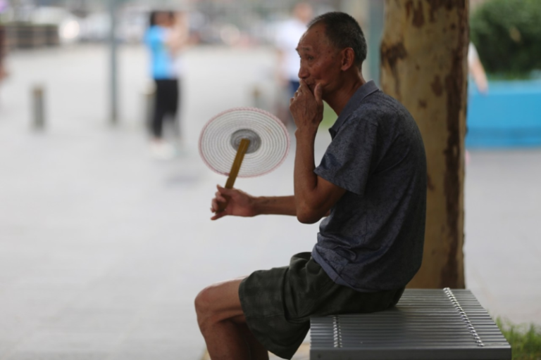 Pekín emite alerta más alta por temperaturas de más de 40º C