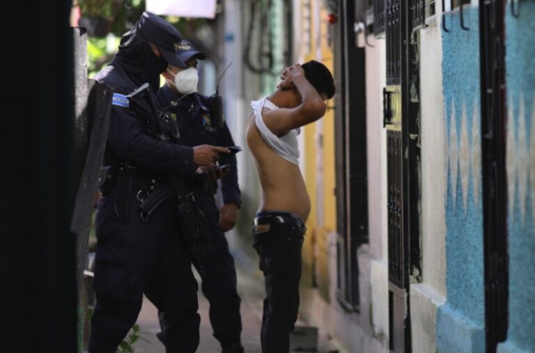 El Salvador alarga régimen de excepción por decimosexta vez