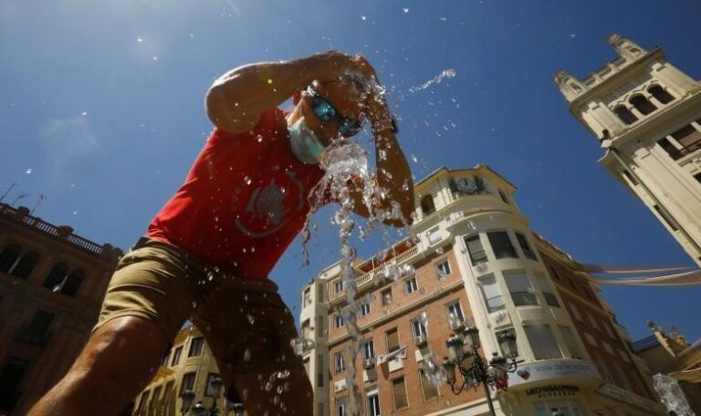 España en alerta por ola de calor de hasta 45 °C