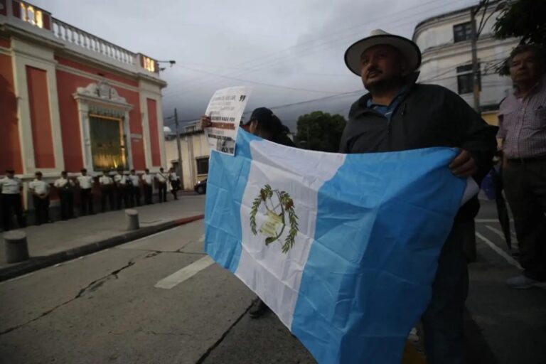 La incertidumbre sobre el balotaje presidencial crece en Guatemala