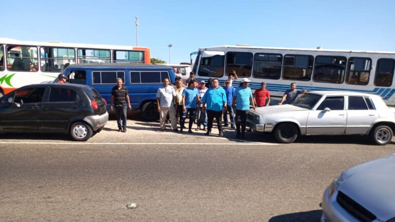 Transportistas piden orden en la estación de servicio El Elevado