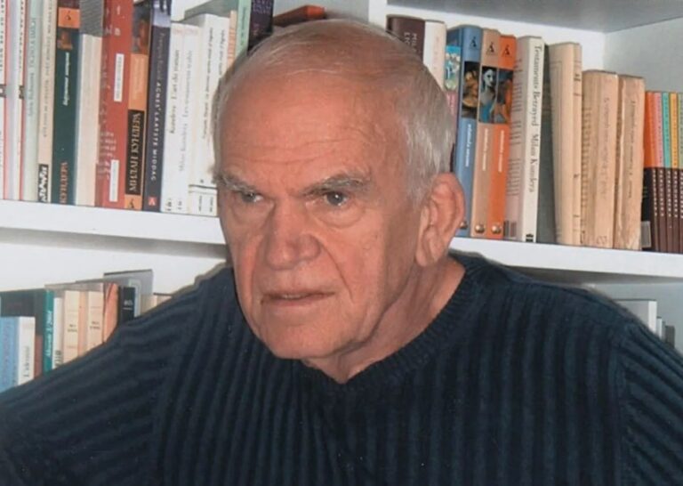 Murió el escritor checo Milan Kundera