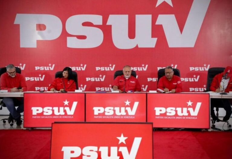 Polianalítica: El Psuv está obligado a estudiar una opción distinta a Maduro