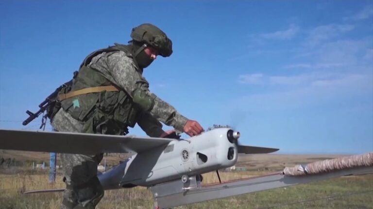Rusia asegura que neutralizó cinco drones cerca de Moscú