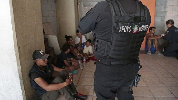 Rescatan a migrantes venezolanos secuestrados en México; uno escapó y logró pedir ayuda
