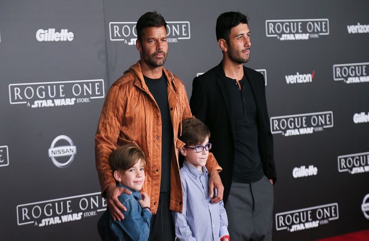 Ricky Martin pelearía la custodia de sus hijos
