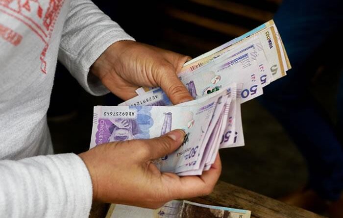 En Táchira aumentan transacciones en bolívares y bajan en pesos