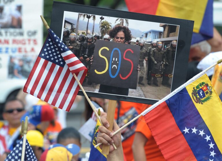 Senadores EE.UU. urgen TPS para venezolanos y nicaragüenses