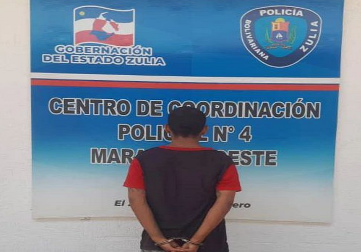 Detenido por golpear con un palo en la cabeza a su padre