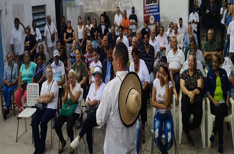 Adecos juramentan los CAP de centro de votación en Carirubana