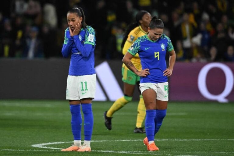 Brasil empata y queda fuera del Mundial Femenino de Fútbol