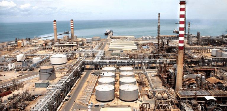 Repsol y Eni entregarán productos refinados a Pdvsa para impulsar la entrega de petróleo a Europa