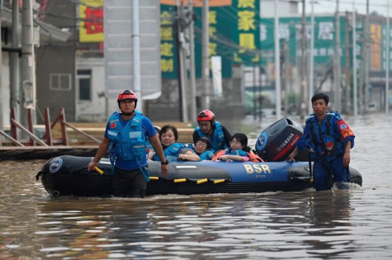 Las inundaciones en el norte de China dejan al menos 78 muertos