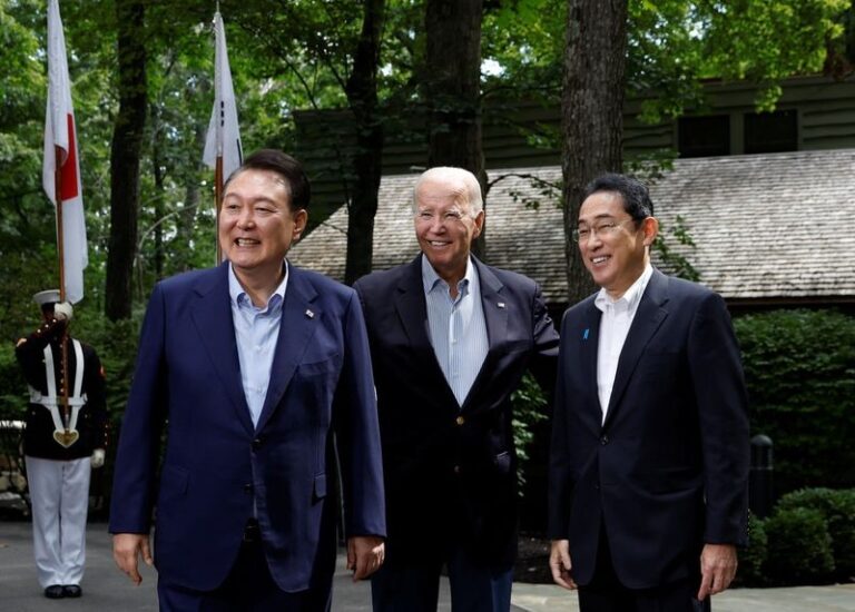 China fustiga la declaración conjunta de EEUU, Japón y Corea del Sur