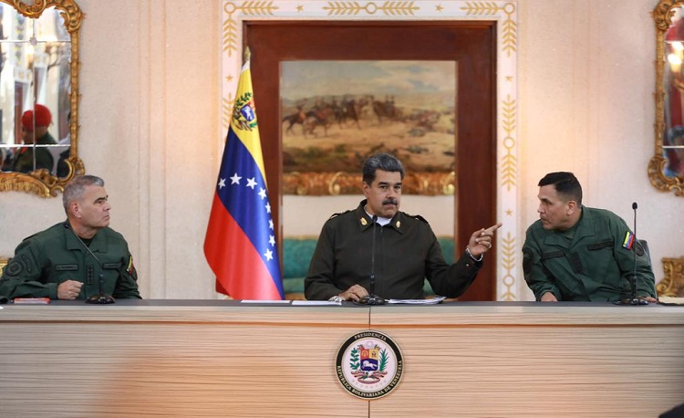 Maduro asoma elecciones y ordena iniciar preparativos para el Plan República