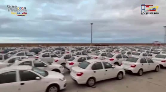Llegan al puerto de La Guaira 1.000 vehículos iraníes (Vídeo)