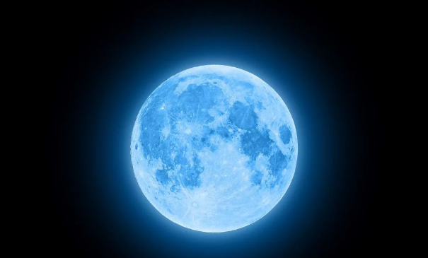 Agosto cierra con una Superluna Azul