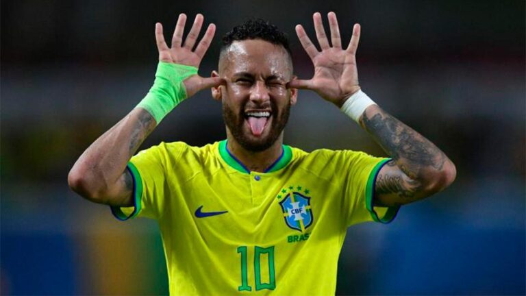 Neymar supera a Pelé y es el goleador histórico de Brasil