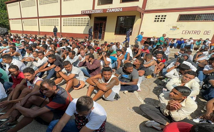 Román Camacho: Entre 400 y 500 reclusos huyeron de la cárcel de Tocorón junto al «Niño Guerrero»