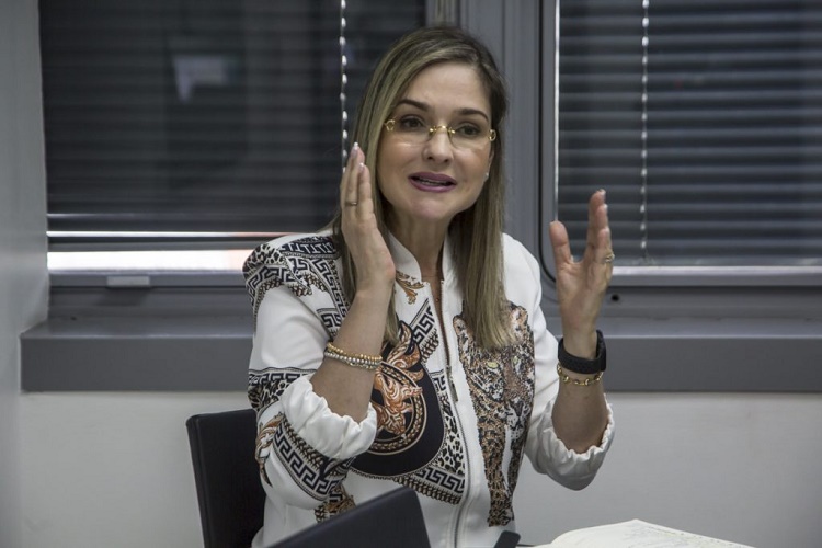 Gloria Pinho pide a candidatos inhabilitados retirarse de las Primarias