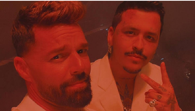 Ricky Martin reversiona ‘Fuego de Noche, Nieve de Día’ junto a Christian Nodal