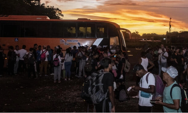 17 migrantes venezolanos están presos en la frontera de Costa Rica por causar disturbios