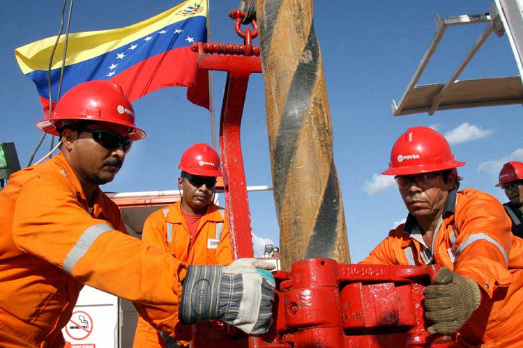 Exportaciones de petróleo de Venezuela alcanzan el segundo promedio más alto en 2023