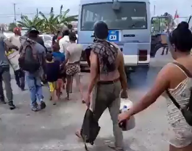 Confirman agresión contra migrantes venezolanos en el Esequibo (+Video)