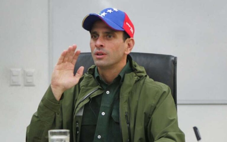 Henrique Capriles renunció a su candidatura en las primarias