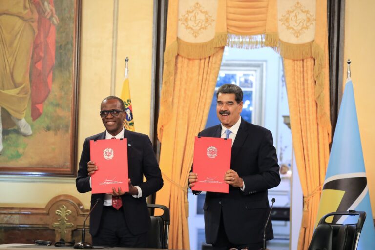 Venezuela y Santa Lucía firmaron  acuerdos de cooperación