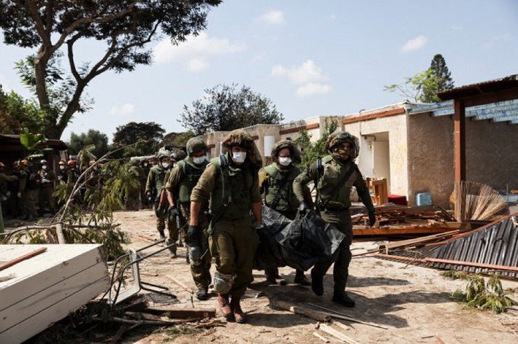 Hamas asesinó a 40 bebés en el kibutz  Kfar Aza