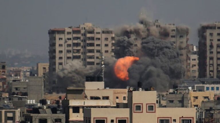 Israel descarta tregua para que entre ayuda humanitaria a Gaza