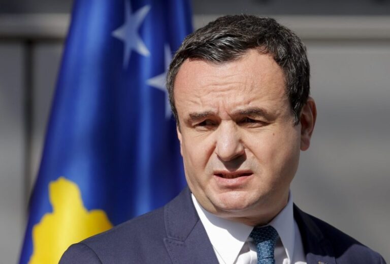 Kosovo acusa a Serbia de planear «anexionar» el norte