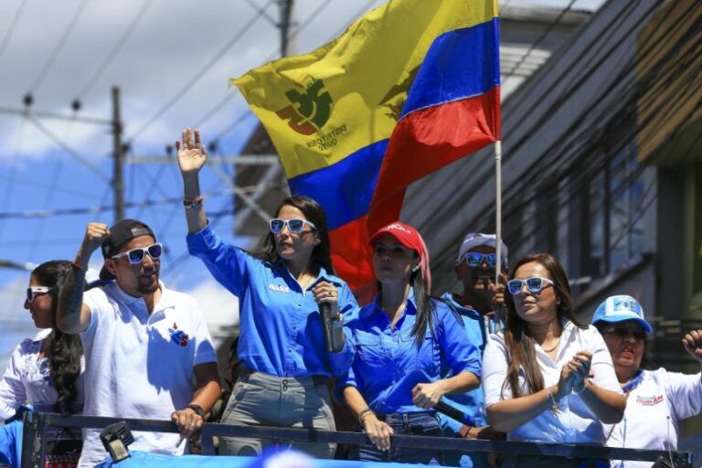 Izquierda ecuatoriana denuncia maniobra para inculparle en crimen de candidato
