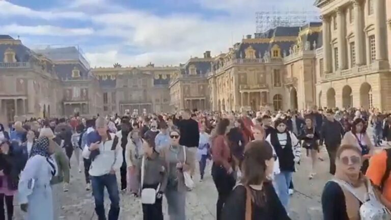 Evacúan otra vez el Palacio de Versalles por alerta de bomba