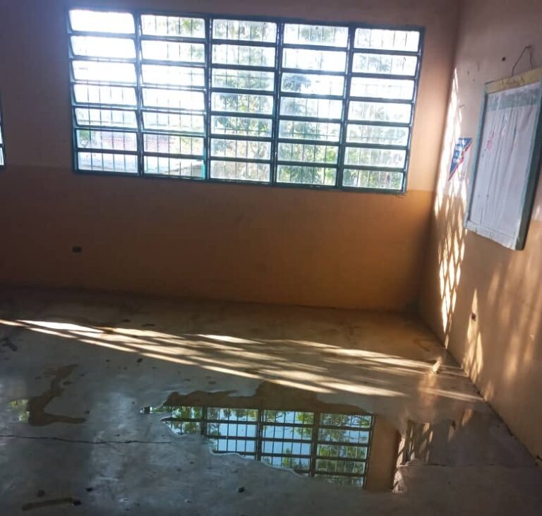 Deterioro de instalaciones empañan inicio del año escolar en Escuela Primaria de Churuguara