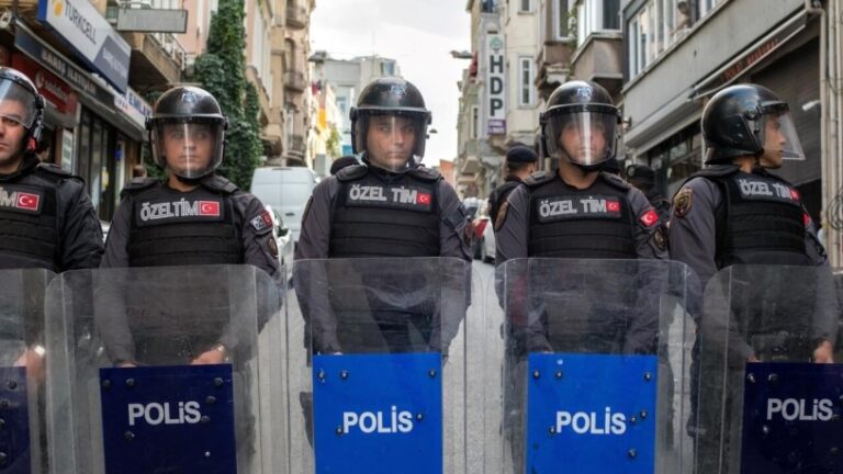 Ola de detenciones en Turquía tras el atentado en Ankara