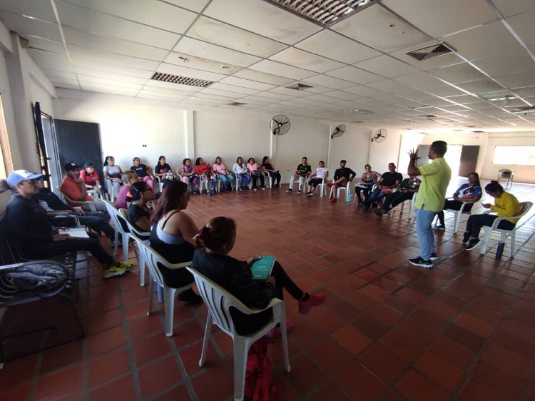 Promotores de actividad física reciben formación y certificación en Carirubana