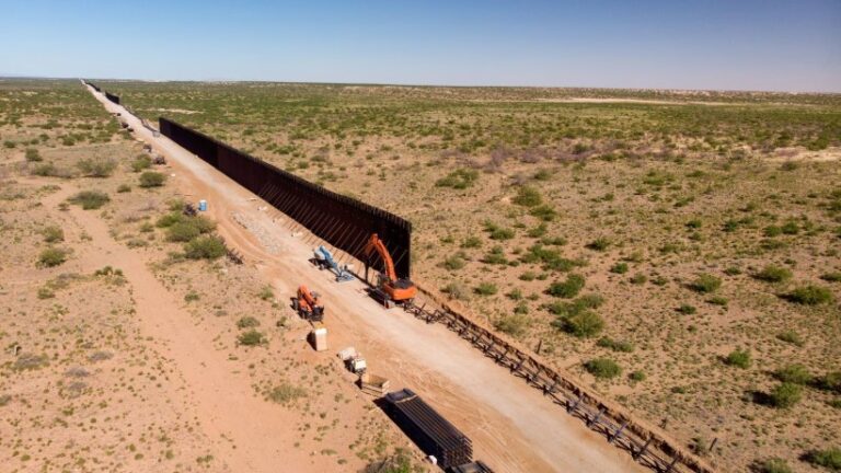 EEUU construirá nuevas barreras y carreteras en la zona fronteriza de Texas