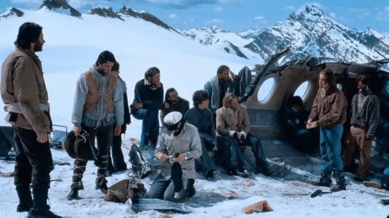 “La sociedad de la nieve”, la película sobre la tragedia de los Andes se estrenará en Netflix
