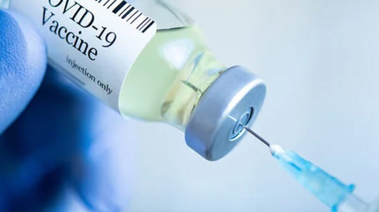 La OMS recomienda a partir de ahora solo una dosis de cualquier vacuna contra la covid