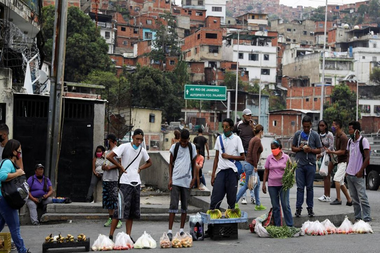 Consultores 21: 4,8 millones de venezolanos se encuentran en pobreza extrema
