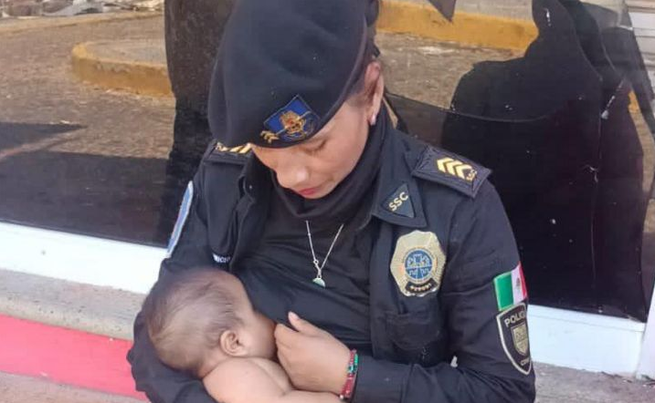 Policía amamantó a bebé en Acapulco que llevaba más de dos días sin alimentarse tras el huracán Otis