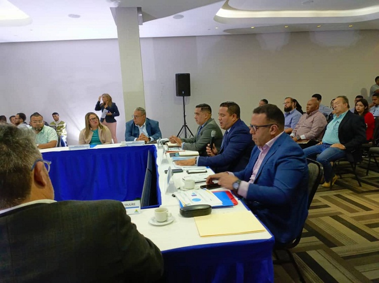 Autoridades de Aruba y Falcón intercambian alianzas de importación y exportación