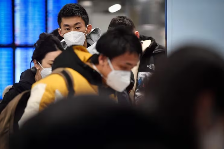China notifica a OMS que brote de infecciones respiratorias es por «patógenos conocidos»