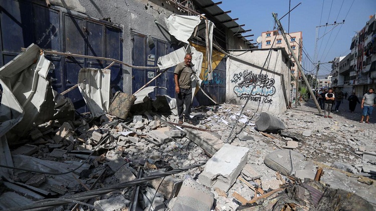Un ataque de Israel contra una escuela de la ONU deja 12 muertos y 70 heridos