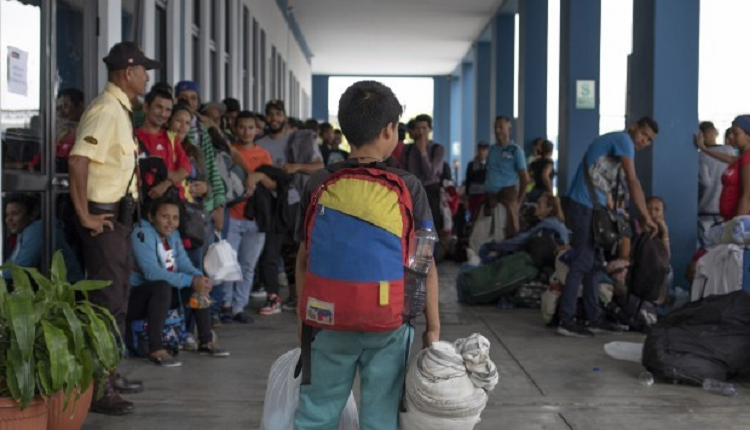 Colombia suscribe acuerdo para el retorno de menores venezolanos abandonados