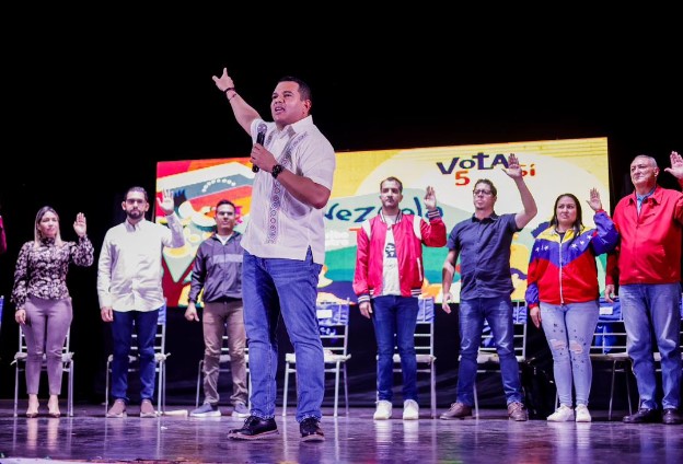 Falcón instaló Comando de Campaña Regional “Venezuela Toda” para el referéndum del 3-Dic