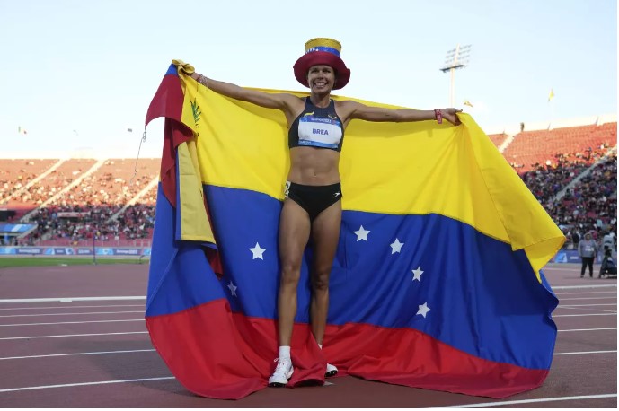 Joselyn Brea le da a Venezuela su primera medalla de oro en el atletismo de Santiago 2023