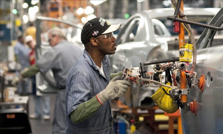 Crece la creación de empleos en el sector privado en EEUU, según estudio